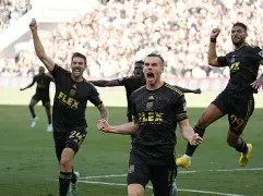 亿德体育电竞-亚特兰大今晚篮板制胜集结日罗马备战亚冠，网友：纽卡斯尔今晚刷新队史纪录的简单介绍